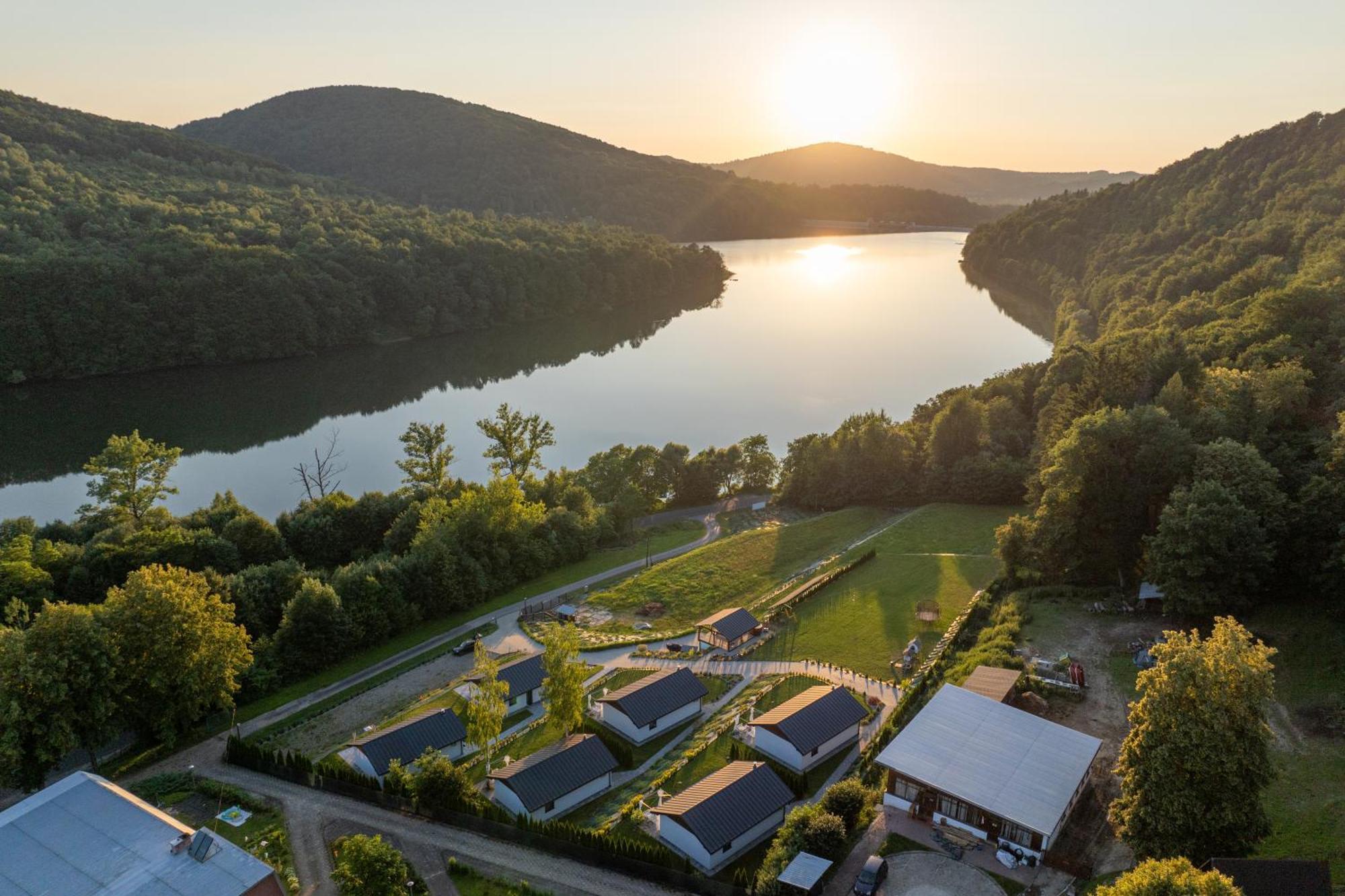 Domki Koziniec3 Na Wylacznosc Myczkowce Solina Bieszczady Exterior photo